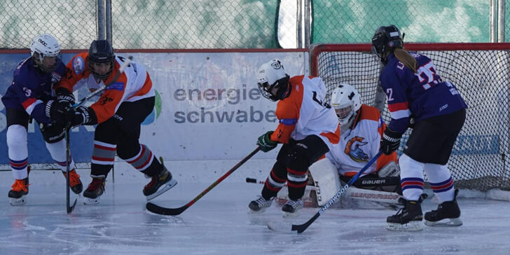 Jugend-Eishockeyspiel TV Lindenberg Bulls gegen die Marktoberdorf Amigos
