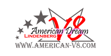 Lindenberg Chiefs 5 Logo des American Dream V8 Lindenberg mit Schriftzug und fünf Sternen, darunter die URL www.american-v8.com.