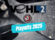 Eishockeyschläger und Puck mit VEHL-Logo und Lindenberg Chiefs-Emblem, Playoffs 2025 Schriftzug im Vordergrund.